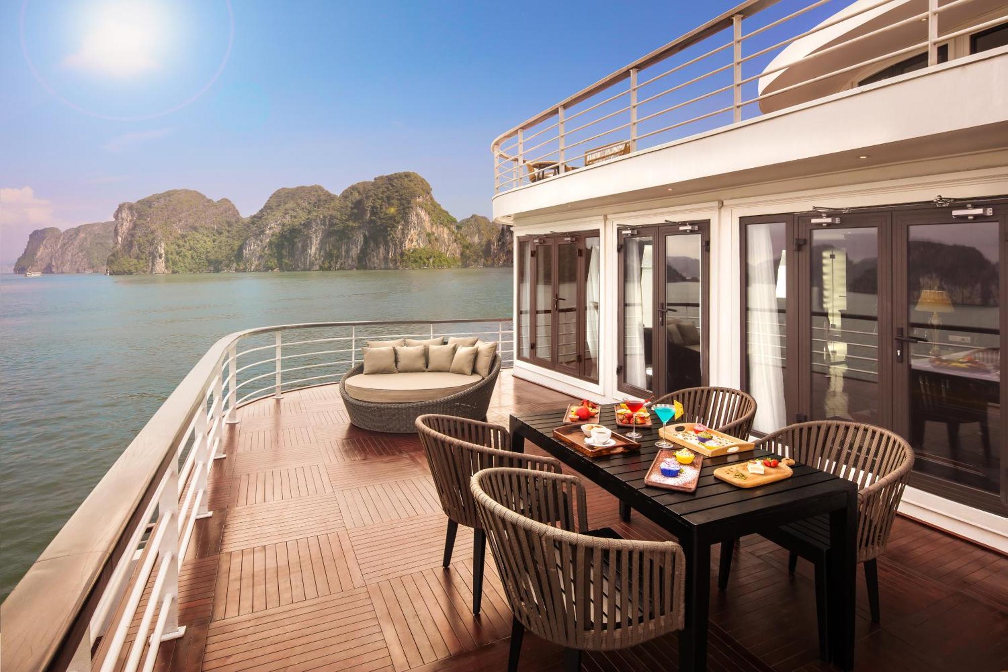 Отель Ambassador Cruise Halong Bay Халонг Экстерьер фото
